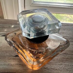 Lancôme Trésor Perfume Bottle